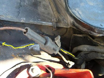 na żółto kable do kierunkowskazu